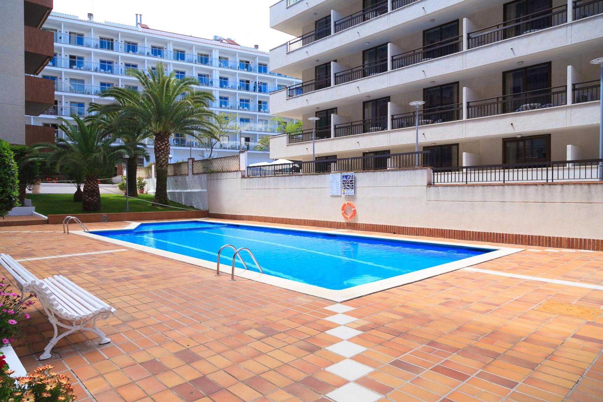 Uhc Casalmar Apartments Salou Luaran gambar